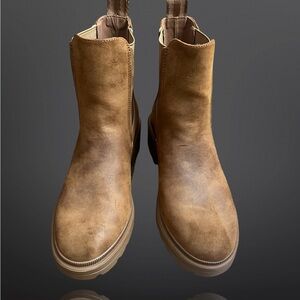 Woman’s Rocket Dog Iggie Tan Leather Boots Size 7.5